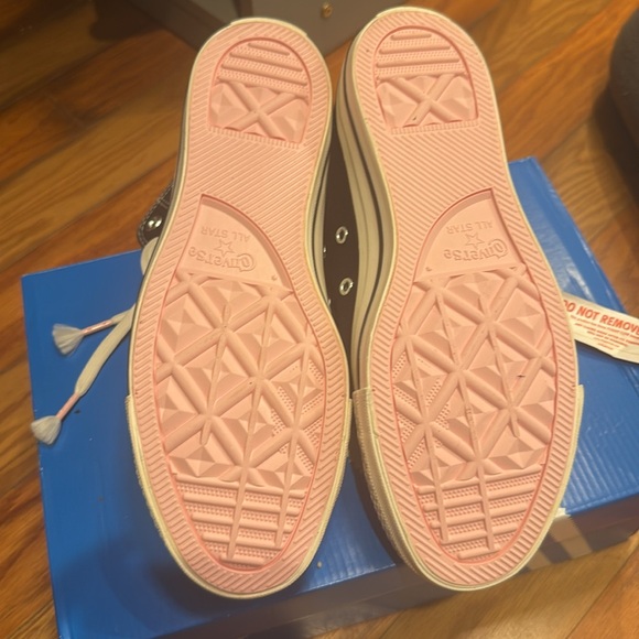 Chuck Taylor All Star Embroidered Little Flowers - Picture 3 of 3